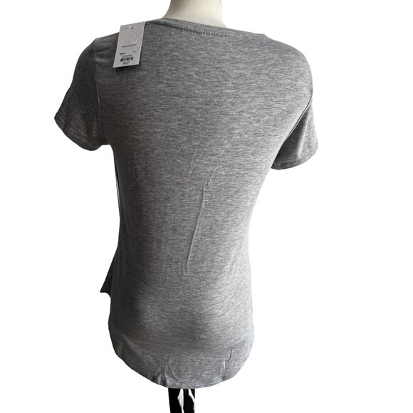 Friends Soft Crewneck Short Sleeve Graphic Baby TShirt Sz Small Womens Gray - Picture 2 of 5